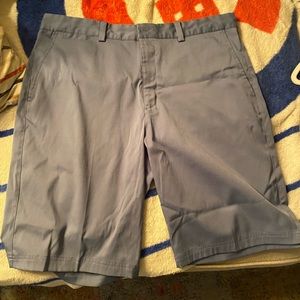 Nike Dri-Fit Golf Shorts Size 34